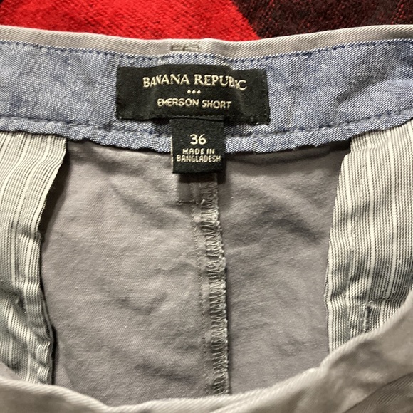 Banana Republic - Picture 2 of 3